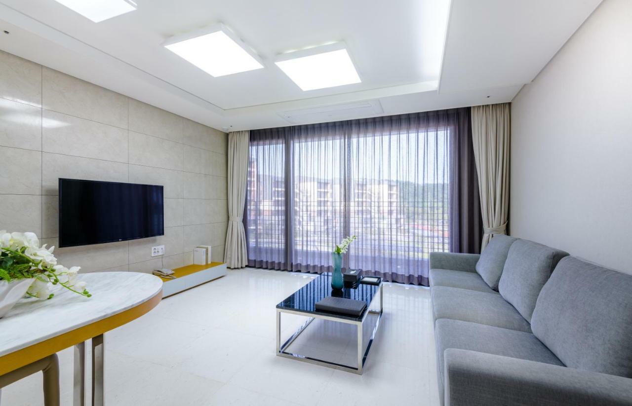 Seaside Arden Hotel Szogüpho Kültér fotó
