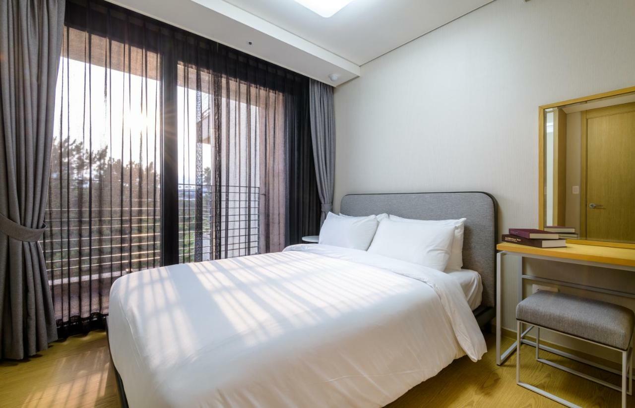 Seaside Arden Hotel Szogüpho Kültér fotó