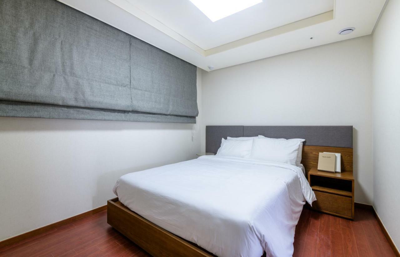Seaside Arden Hotel Szogüpho Kültér fotó