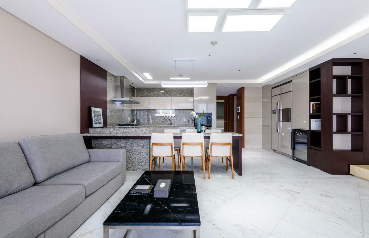 Seaside Arden Hotel Szogüpho Kültér fotó