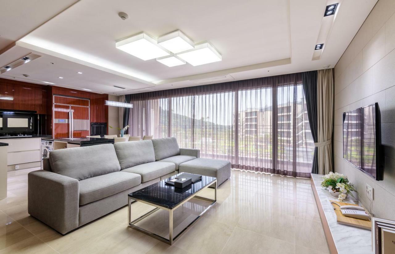 Seaside Arden Hotel Szogüpho Kültér fotó