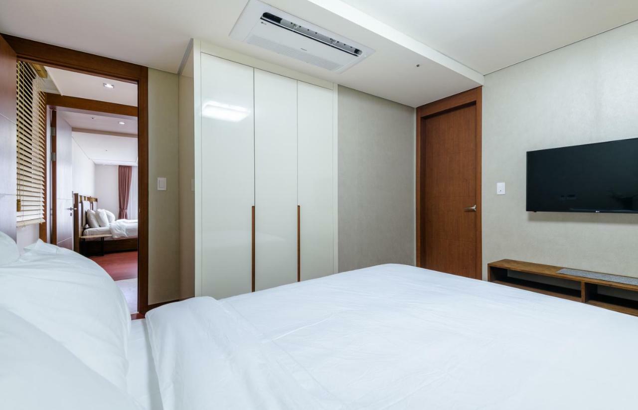 Seaside Arden Hotel Szogüpho Kültér fotó