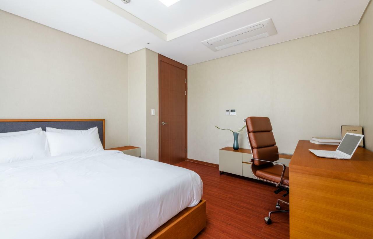 Seaside Arden Hotel Szogüpho Kültér fotó