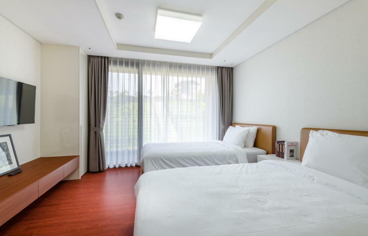 Seaside Arden Hotel Szogüpho Kültér fotó